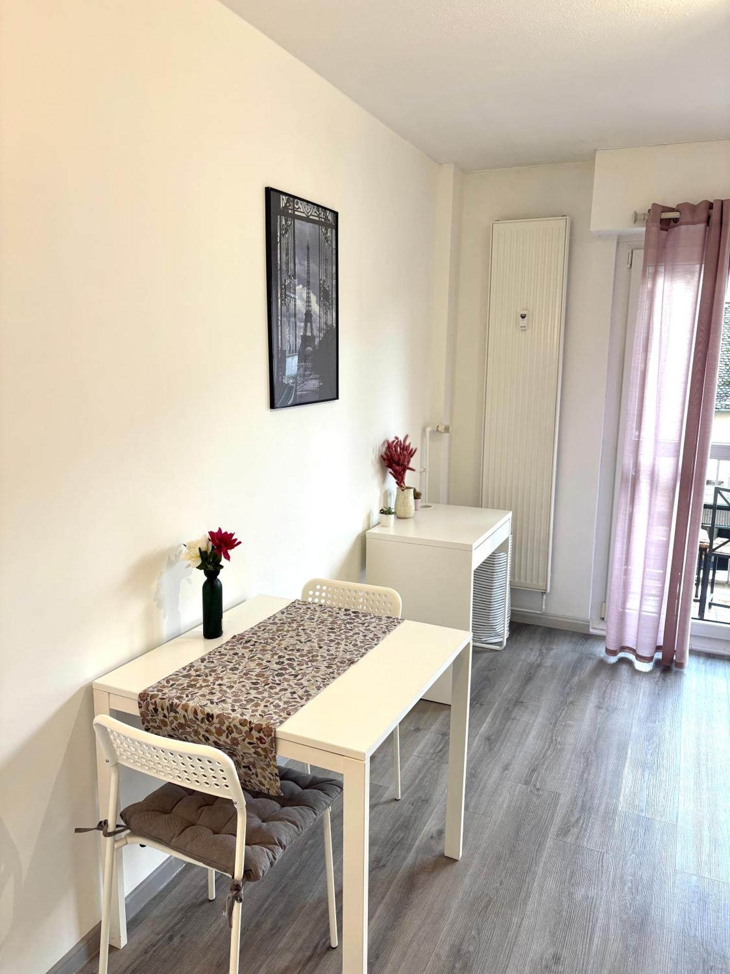 Joli Studio Dans L'Ancien Quartier De Cronenbourg Estrasburgo Exterior foto